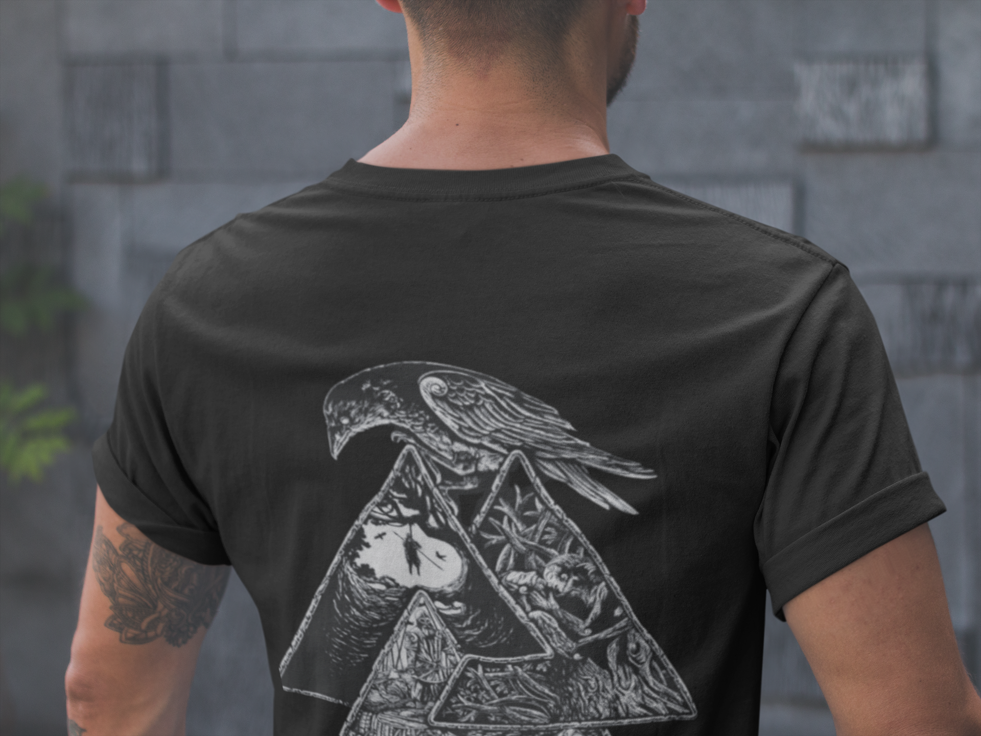 Raven Valknut Norse T-Shirt, Viking Raven Design, Black Men’s Tee, Unisex Nordic Shirt, Norse Mythology T-shirt, Sizes S-5XL, Gift Tee